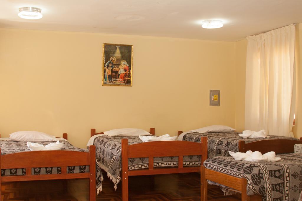 Hostal Santa Rosa กุสโก ภายนอก รูปภาพ