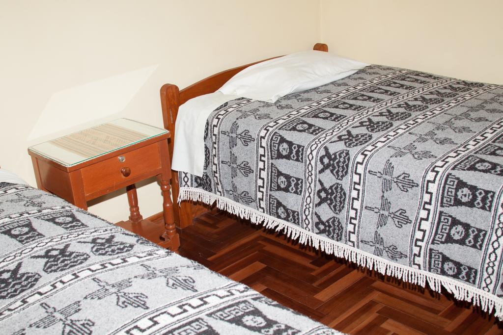 Hostal Santa Rosa กุสโก ภายนอก รูปภาพ