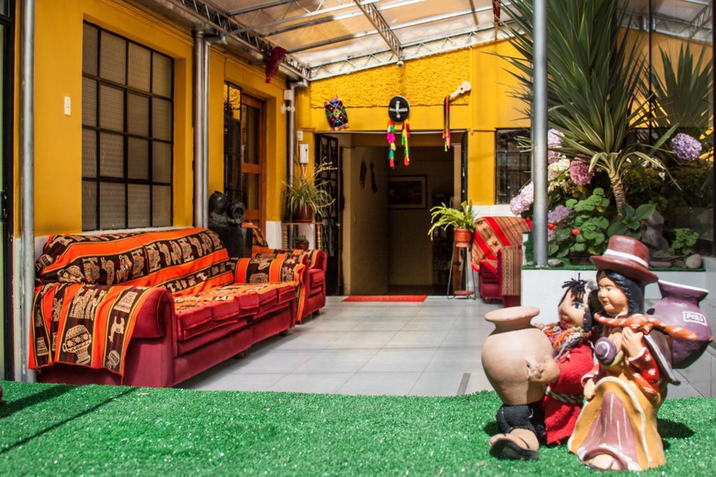 Hostal Santa Rosa กุสโก ภายนอก รูปภาพ