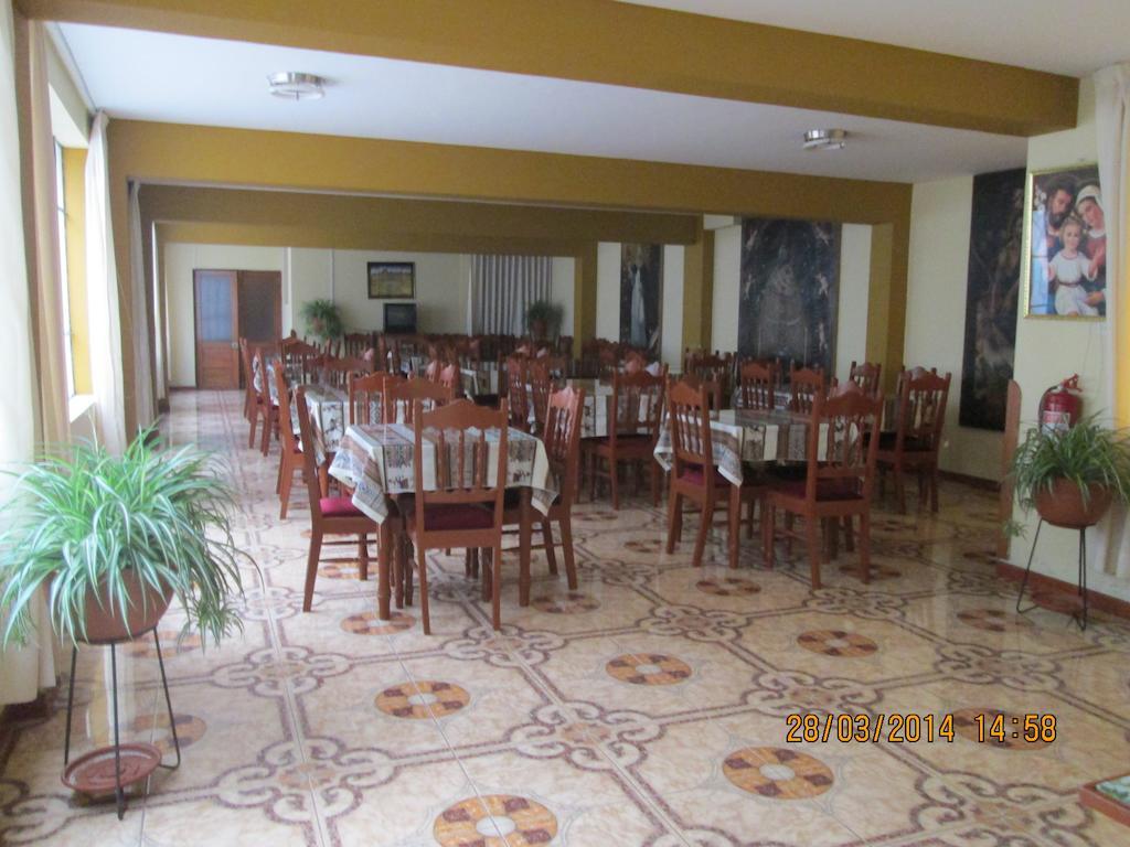 Hostal Santa Rosa กุสโก ภายนอก รูปภาพ