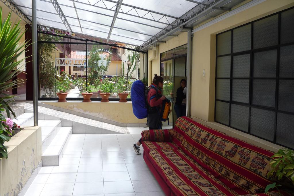 Hostal Santa Rosa กุสโก ภายนอก รูปภาพ