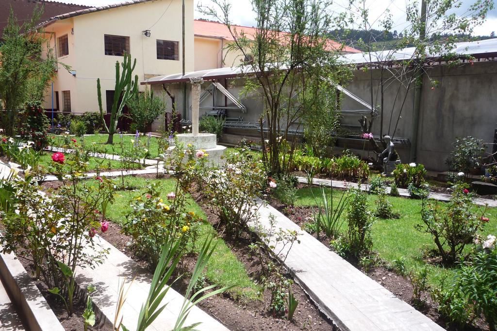 Hostal Santa Rosa กุสโก ภายนอก รูปภาพ