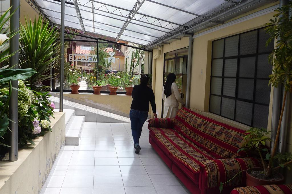 Hostal Santa Rosa กุสโก ภายนอก รูปภาพ