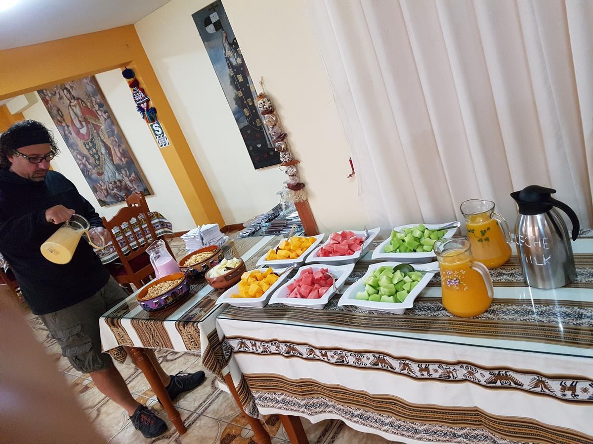 Hostal Santa Rosa กุสโก ภายนอก รูปภาพ